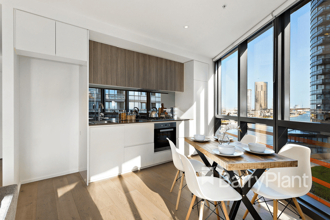 1008S/883 Collins Street, Docklands, VIC 3008