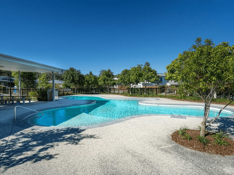 15 Melville Drive, PIMPAMA, QLD 4209