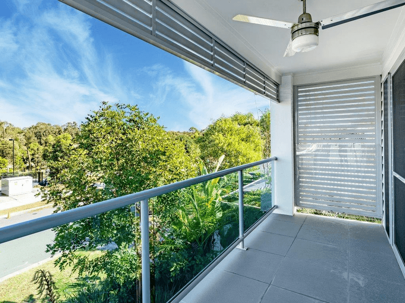 15 Melville Drive, PIMPAMA, QLD 4209