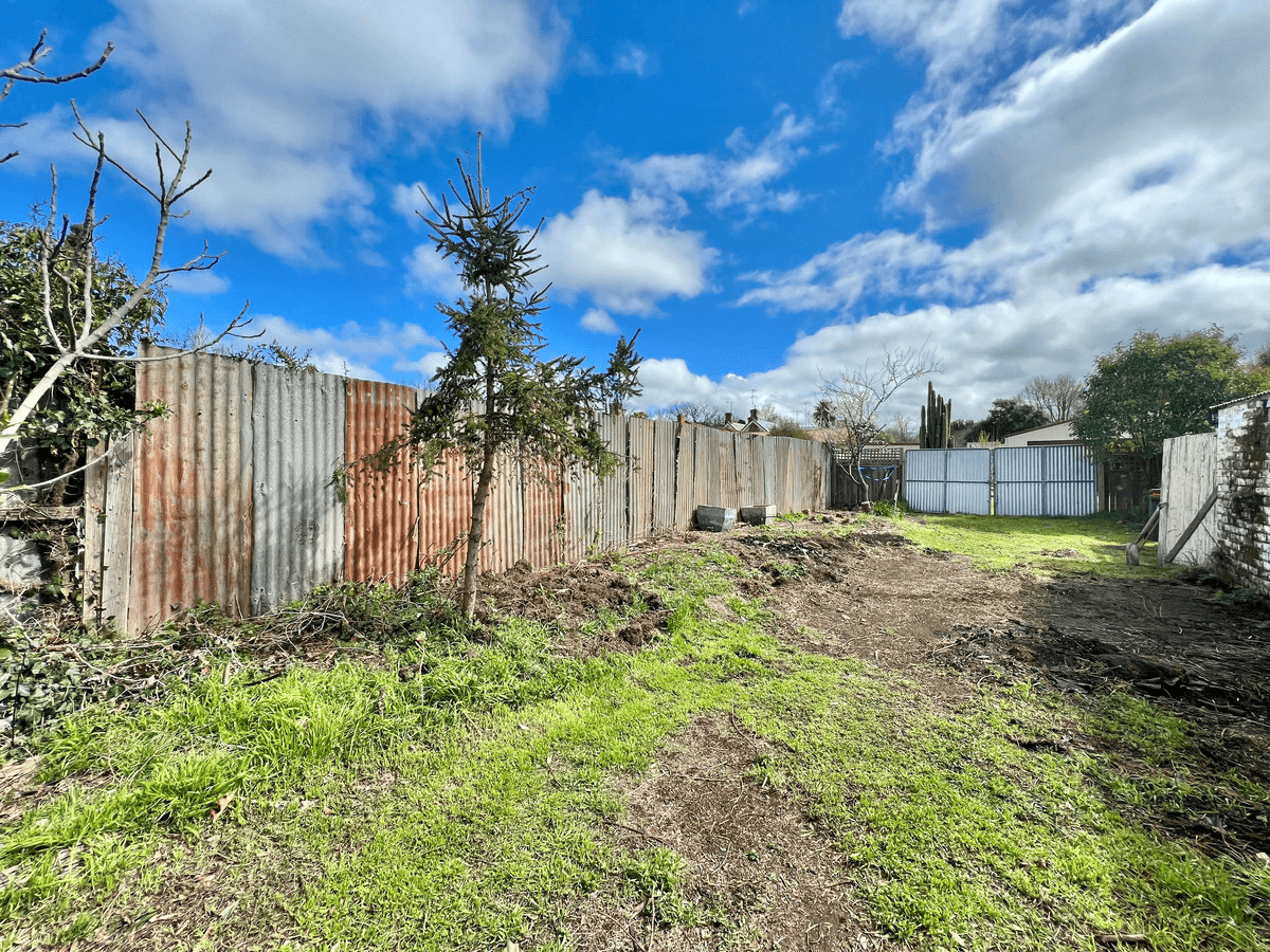 252 Bourke Street, Goulburn, NSW 2580