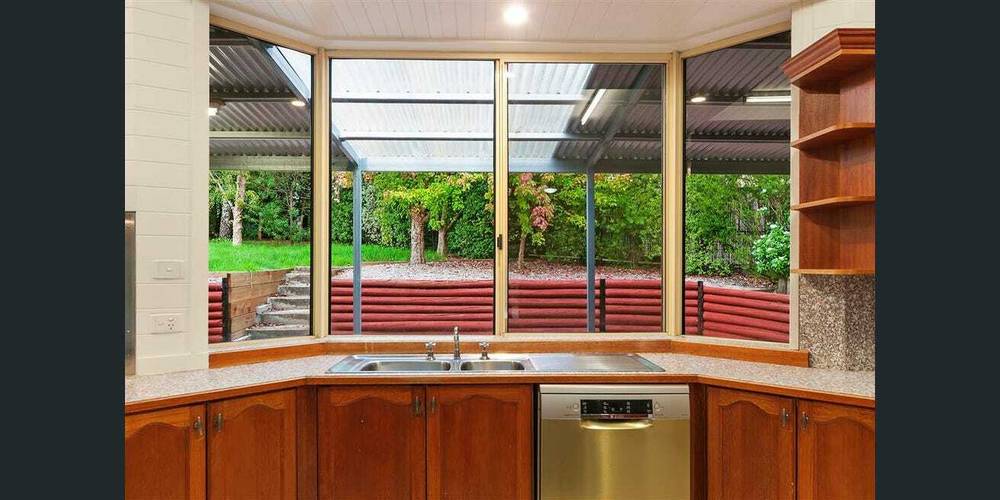 14 Bradney St, Khancoban, NSW 2642