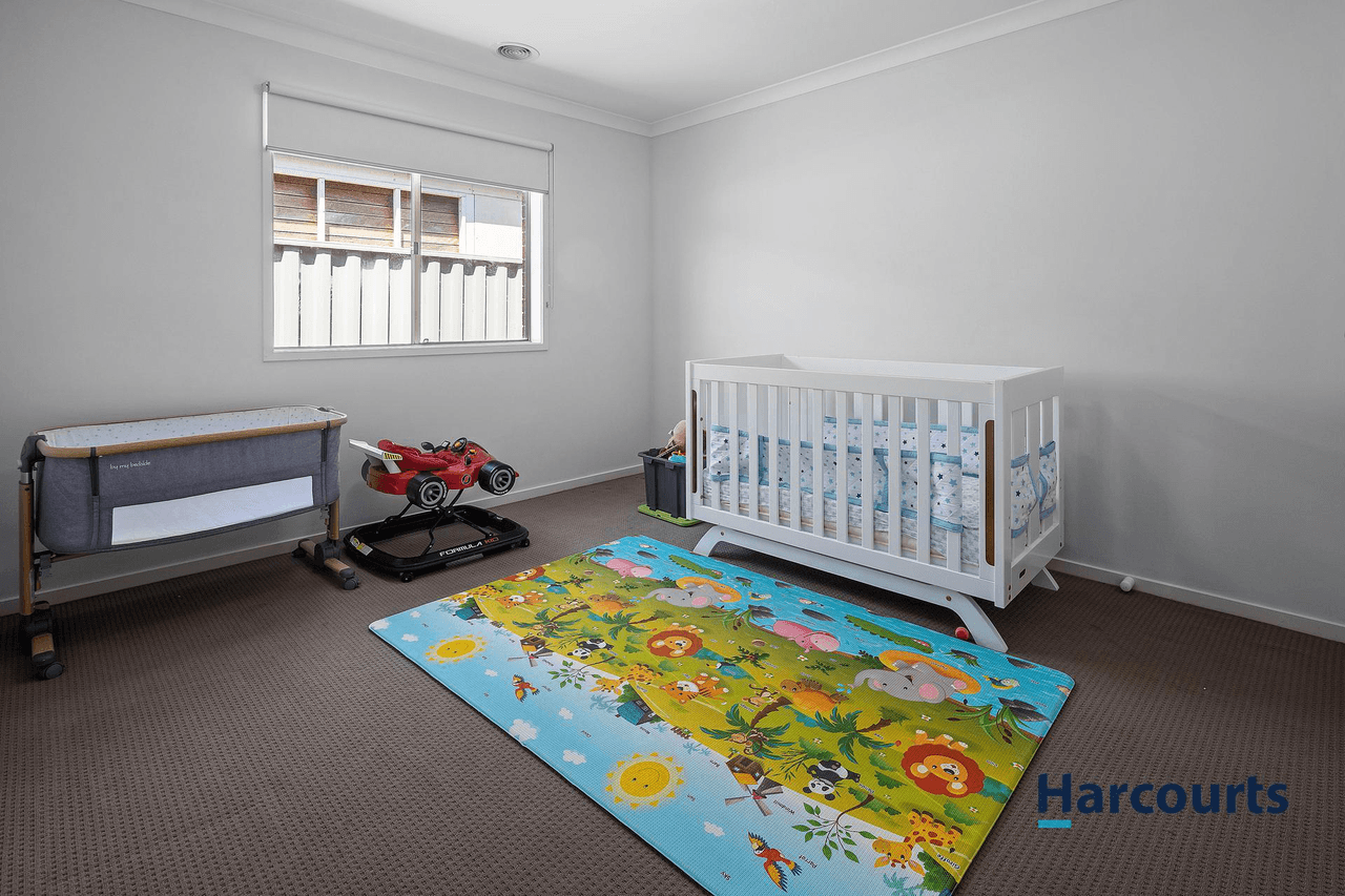 12 Stately Drive, Cranbourne East, VIC 3977