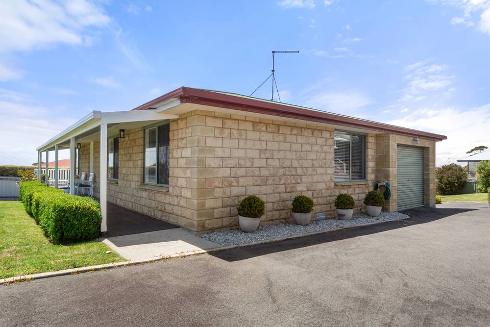 2/19 Barnett Crescent, BRIDPORT, TAS 7262