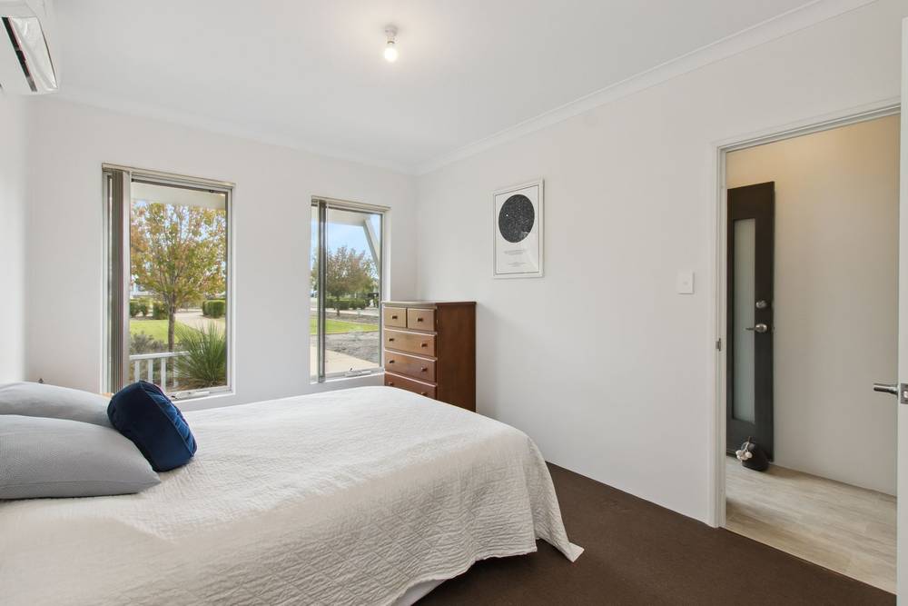8 Minegara Lane, Ellenbrook, WA 6069