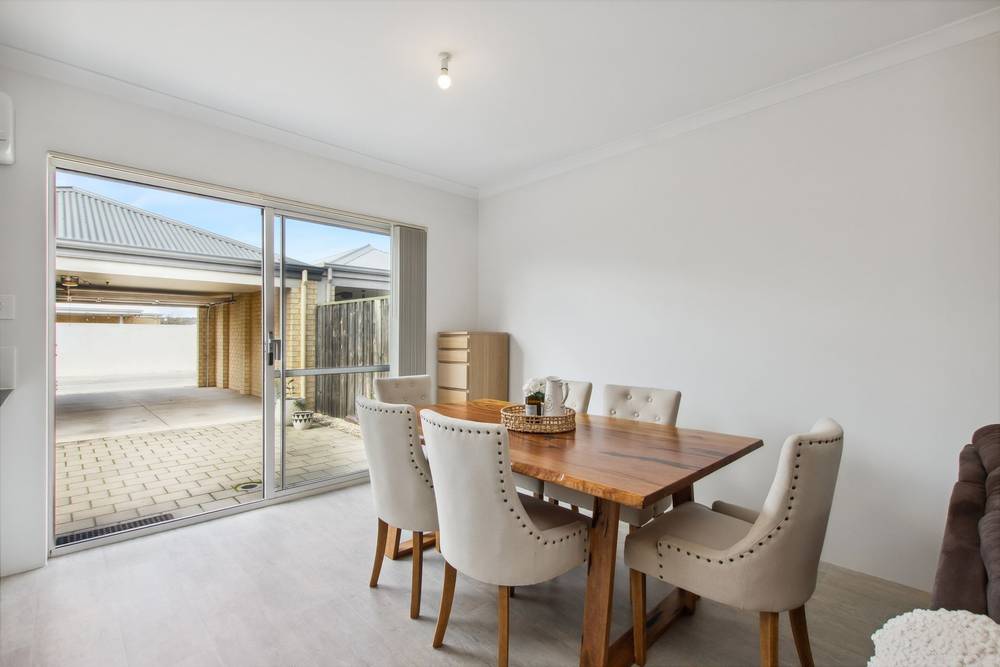 8 Minegara Lane, Ellenbrook, WA 6069