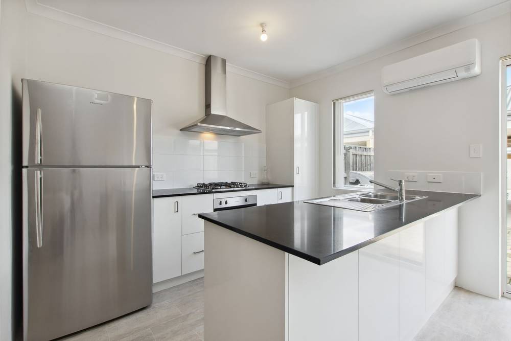 8 Minegara Lane, Ellenbrook, WA 6069