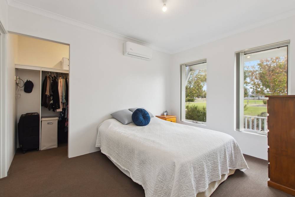 8 Minegara Lane, Ellenbrook, WA 6069