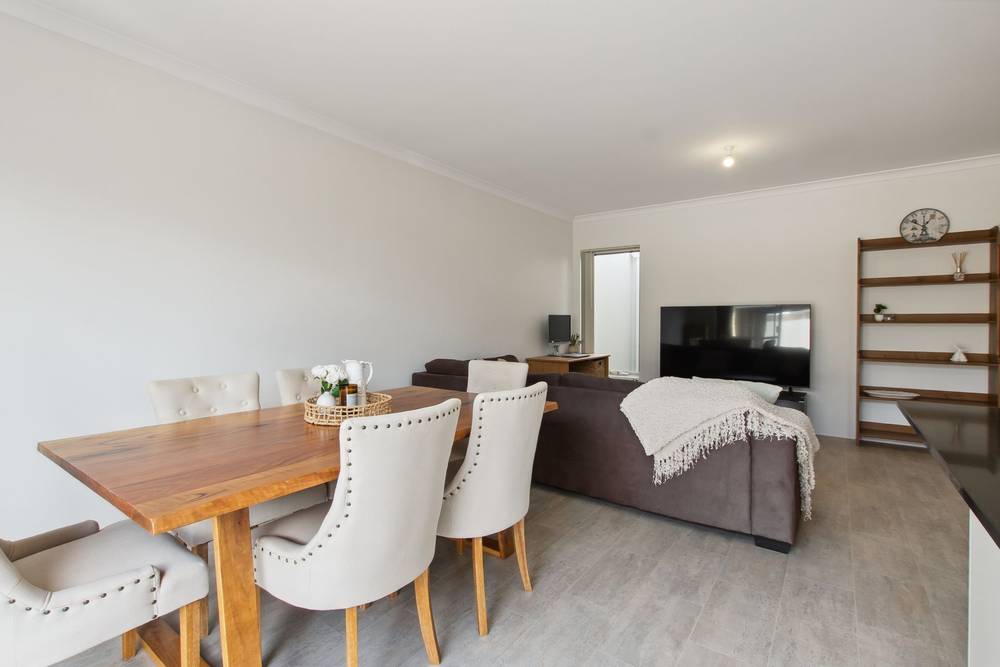 8 Minegara Lane, Ellenbrook, WA 6069