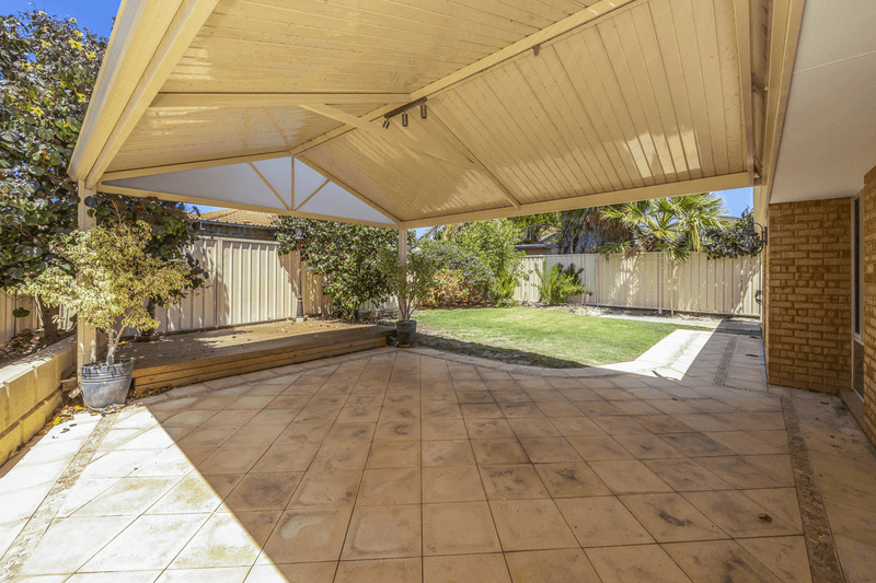 77 Christian Circle, Quinns Rocks, WA 6030