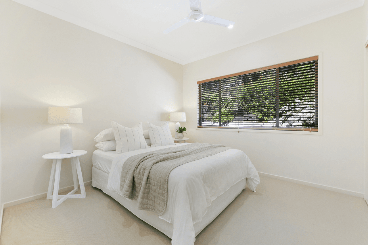 13 Basswood Court, BONOGIN, QLD 4213