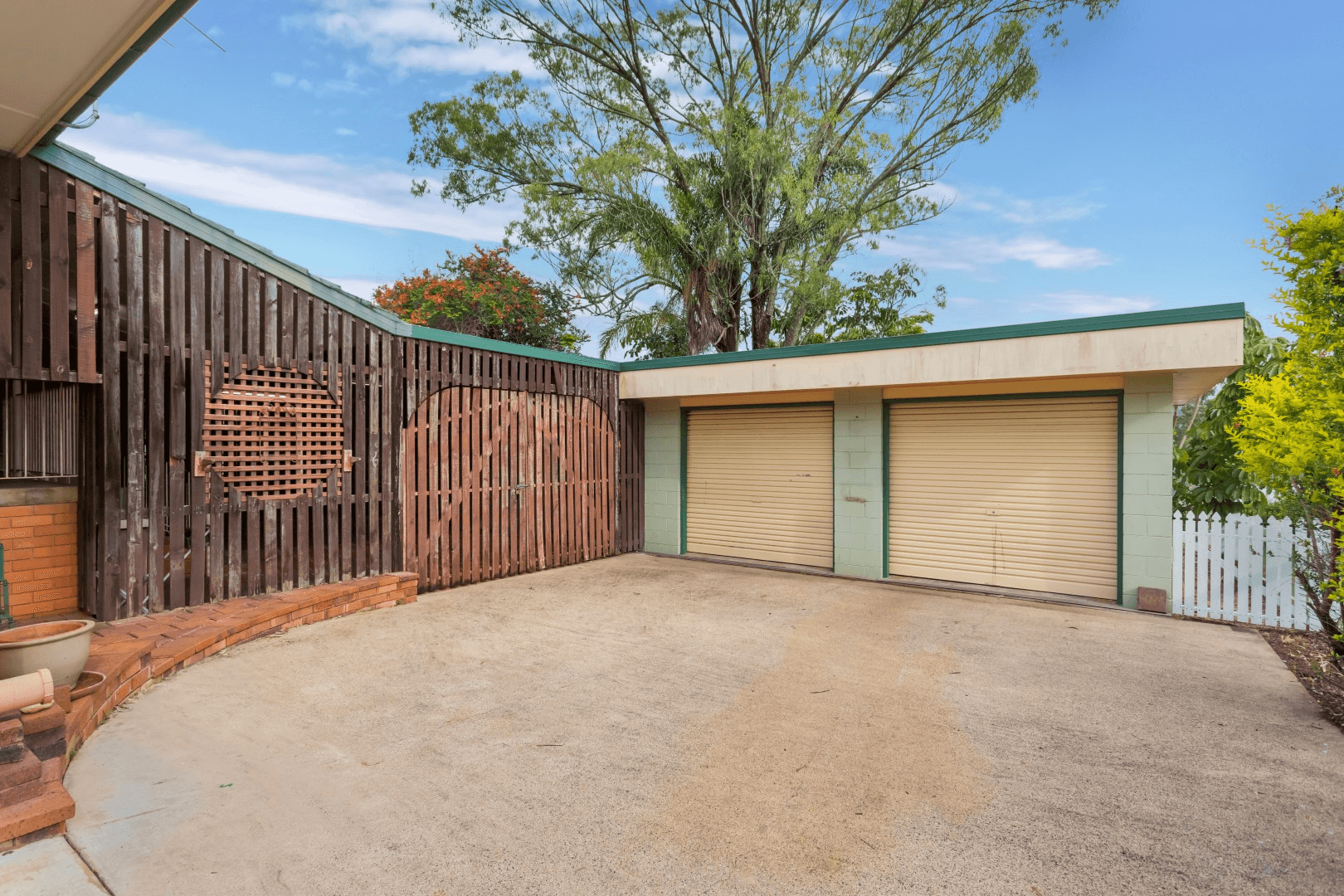 102 Holdsworth Road, NORTH IPSWICH, QLD 4305