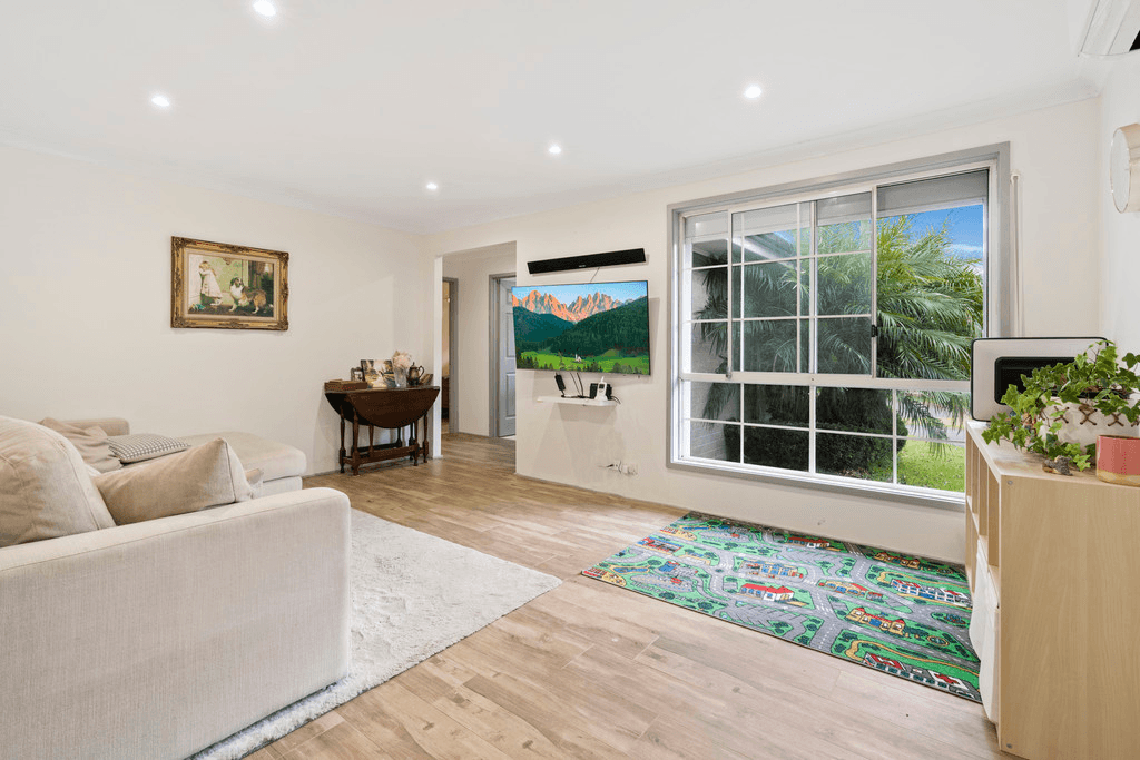 18 Kerry Place, OAKDALE, NSW 2570