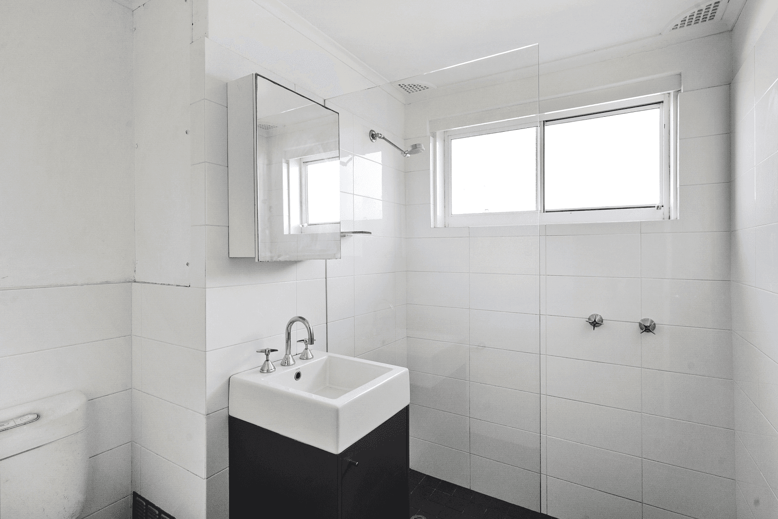 8/18 Darley Street, MONA VALE, NSW 2103
