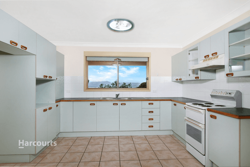 1/2 Petrel Place, Blackbutt, NSW 2529