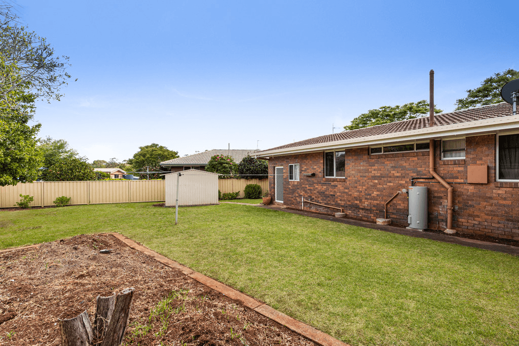 39 Clewley Crescent, RANGEVILLE, QLD 4350