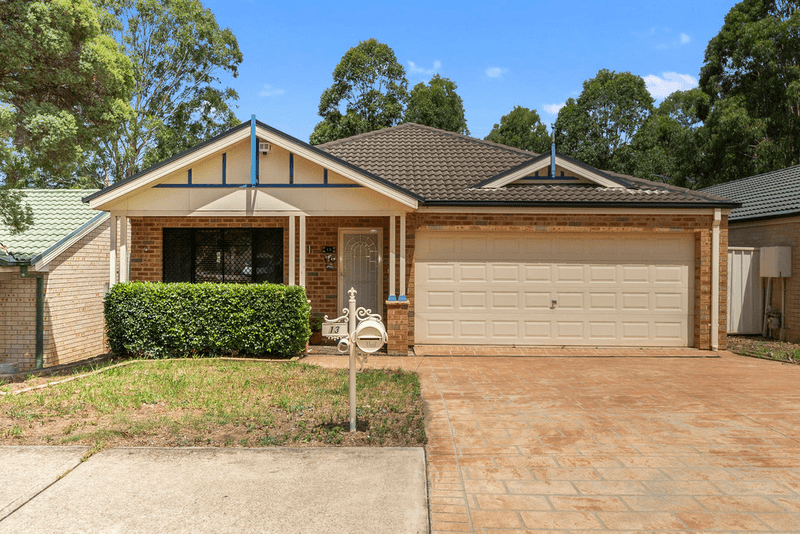 13 Barrington Court, HOLSWORTHY, NSW 2173