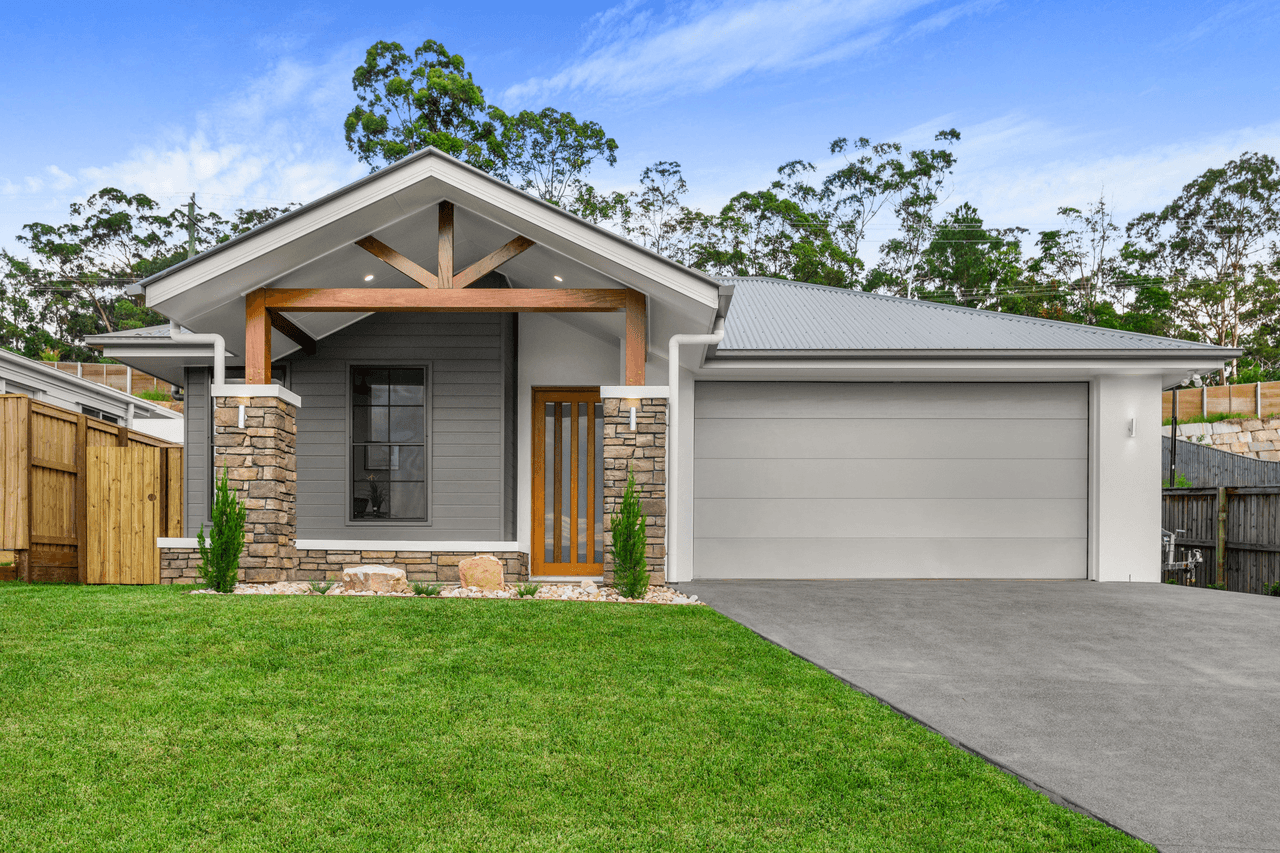 30 Skyline Circuit, Palmwoods, QLD 4555