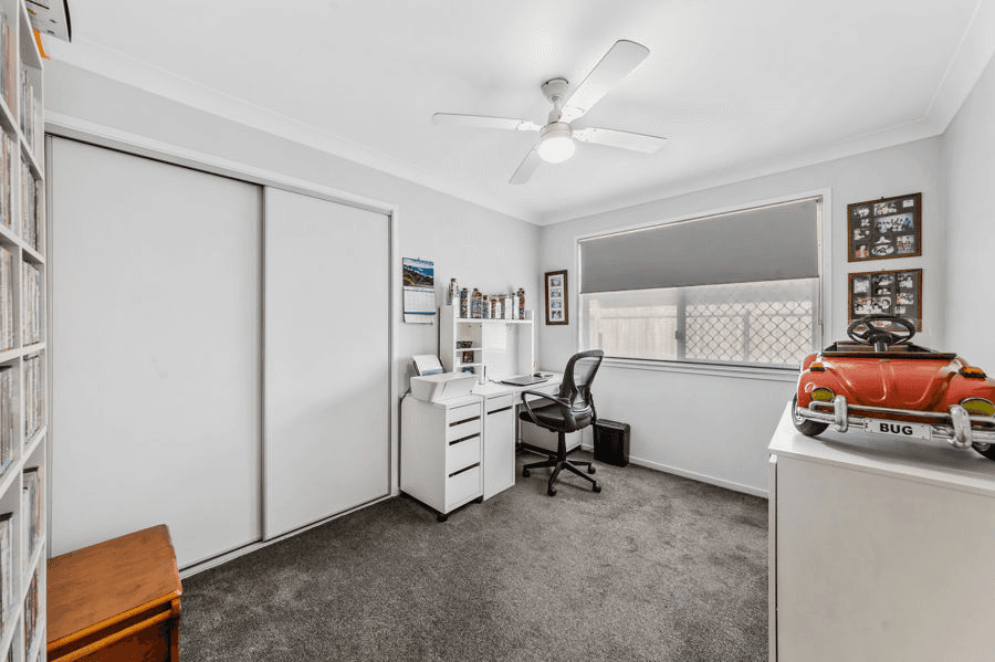 28 Cambridge Street, SILKSTONE, QLD 4304