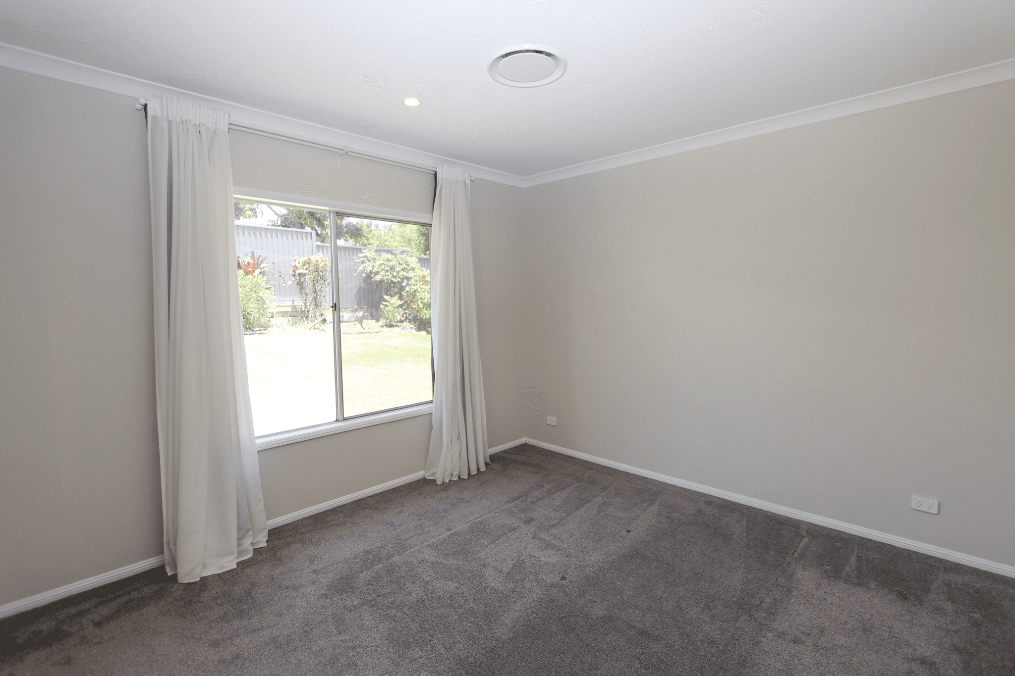 156a Heeb Street, BENOWA, QLD 4217