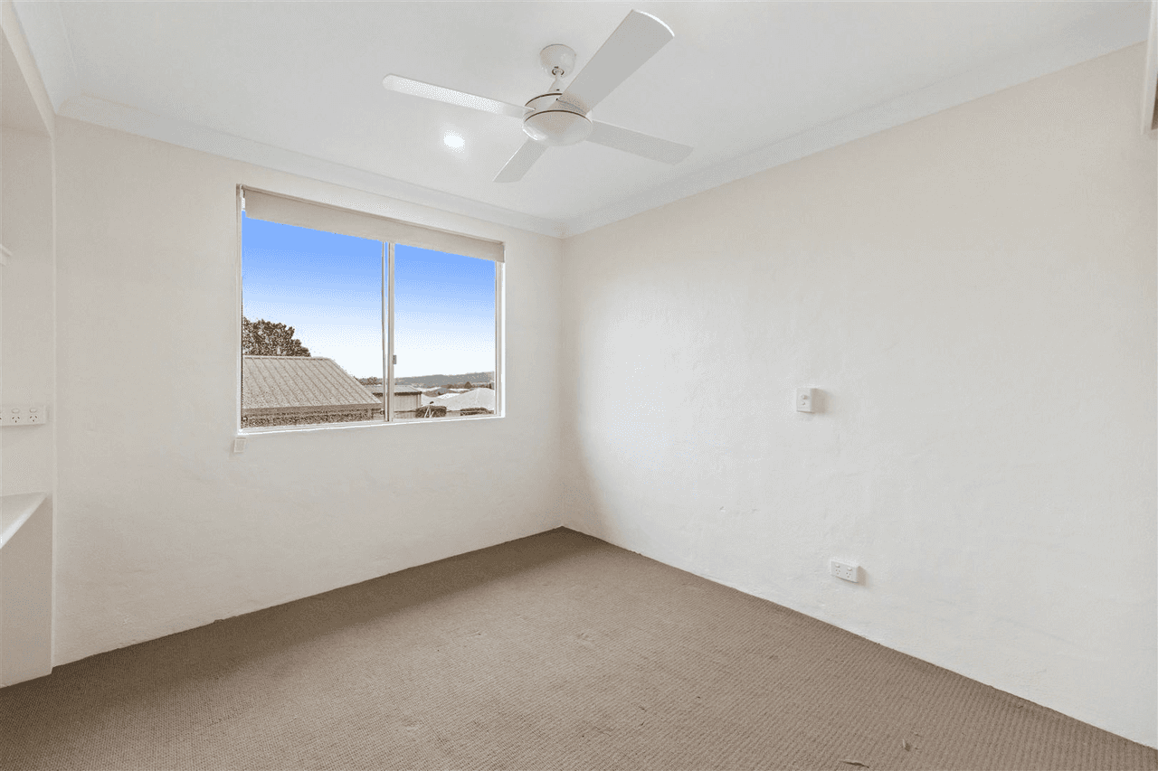 15/9 Uniplaza Court, Kearneys Spring, QLD 4350