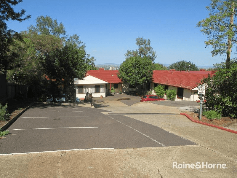 9 Burnside Ave, TAMWORTH, NSW 2340