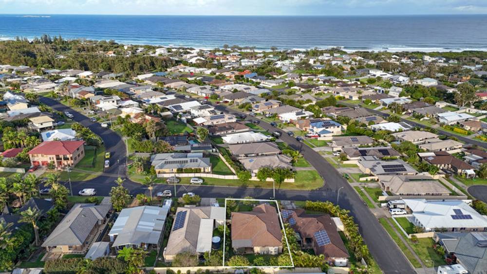 56 Eileen Drive, CORINDI BEACH, NSW 2456