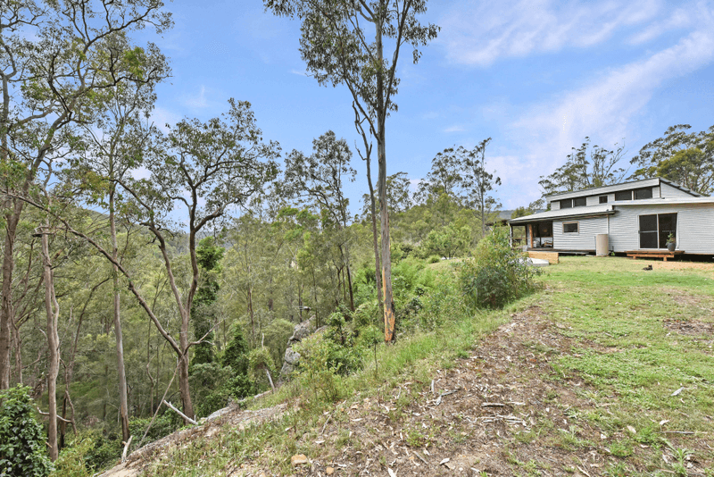 2410 Wollombi Rd, Wollombi, NSW 2325