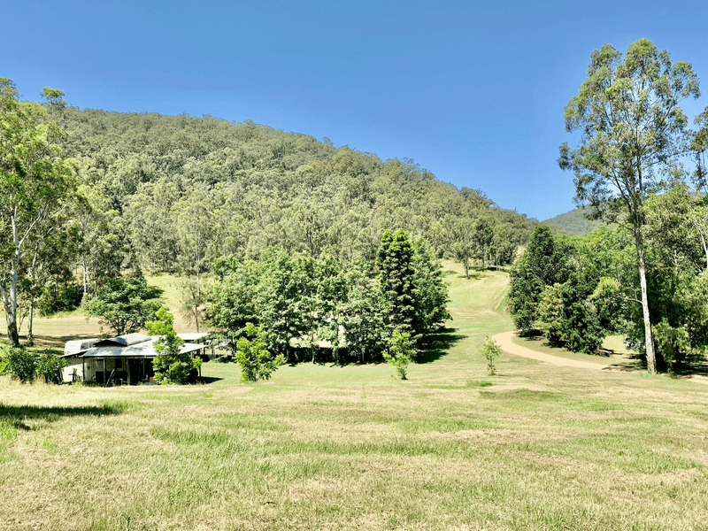 2410 Wollombi Rd, Wollombi, NSW 2325