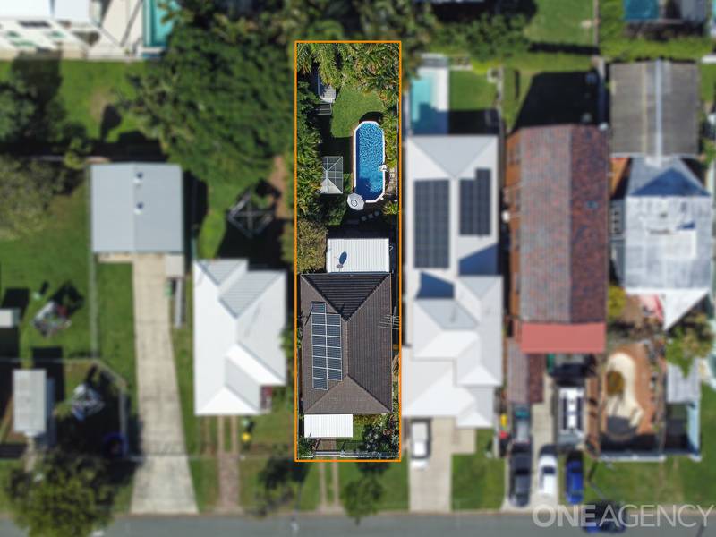 3 Third Avenue, Scarborough, QLD 4020