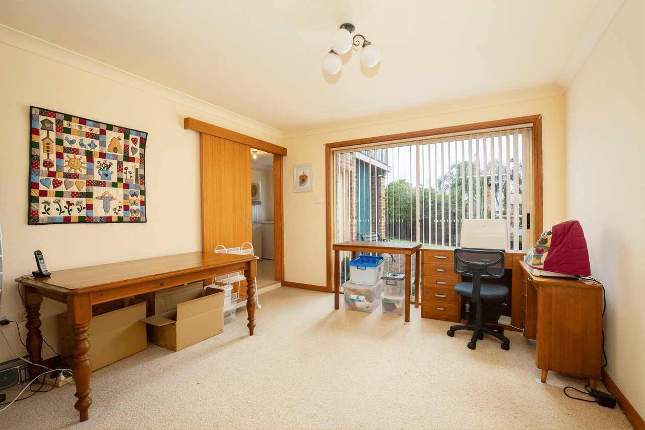 29 Ulverston Way, LAKELANDS, NSW 2282