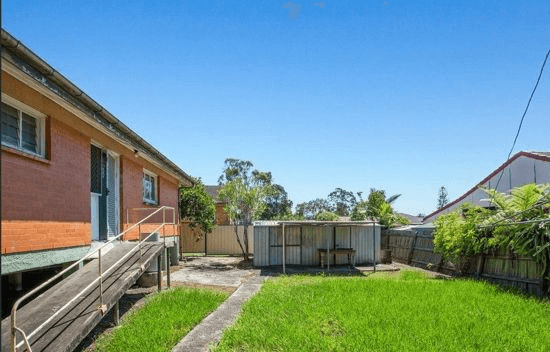 37 ewing rd, LOGAN CENTRAL, QLD 4114