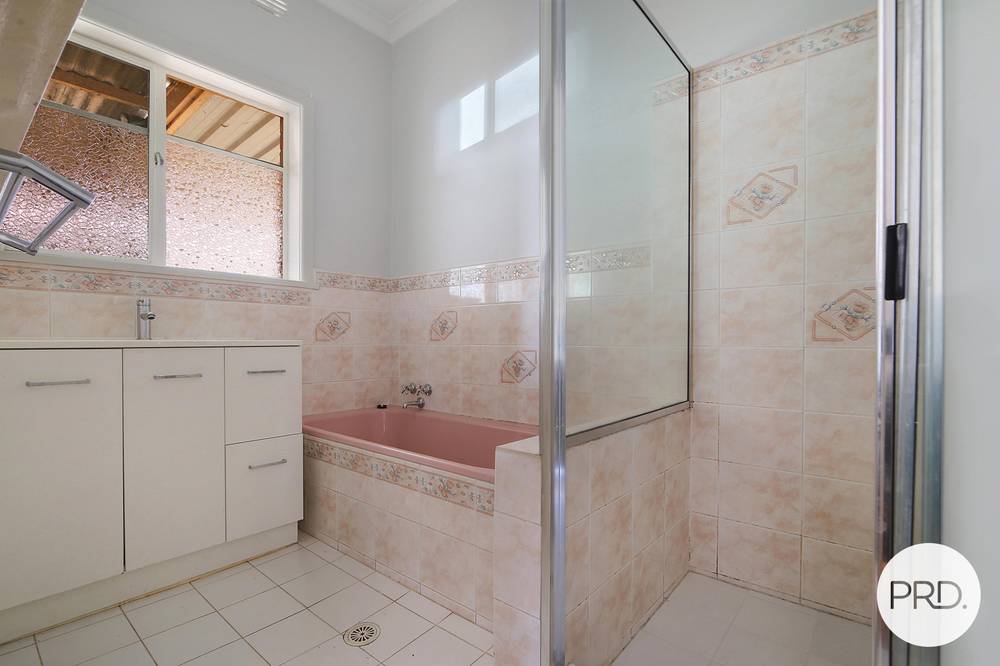 250 Wantigong Street, NORTH ALBURY, NSW 2640