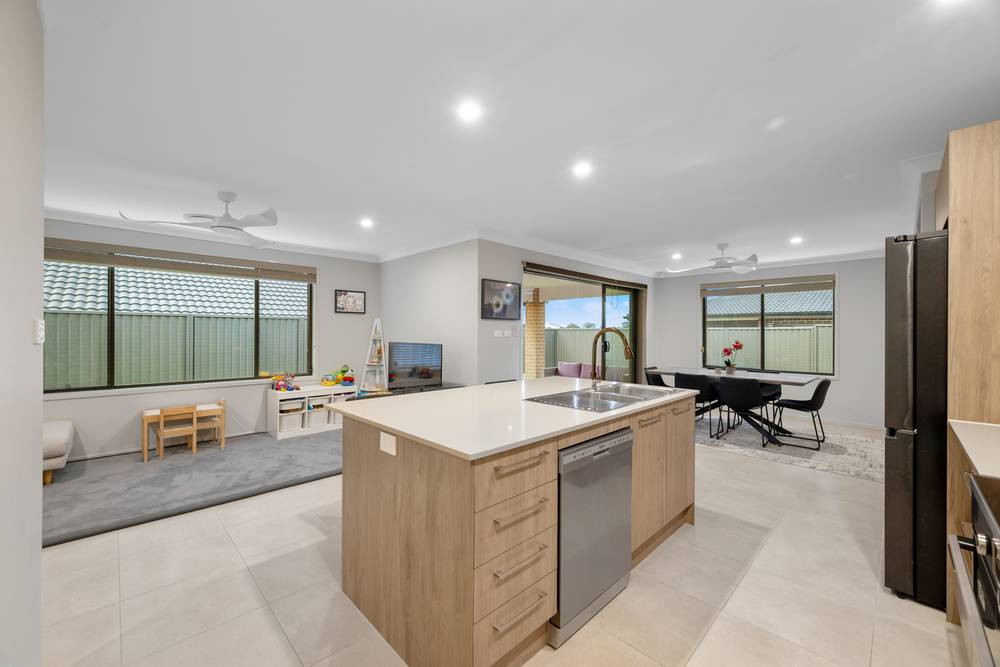 13 Leopard Street, Silverdale, NSW 2752
