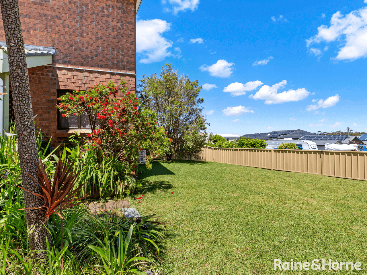 4/10 Dolphin Street, ULLADULLA, NSW 2539