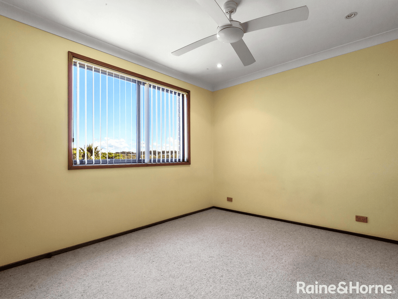 4/10 Dolphin Street, ULLADULLA, NSW 2539