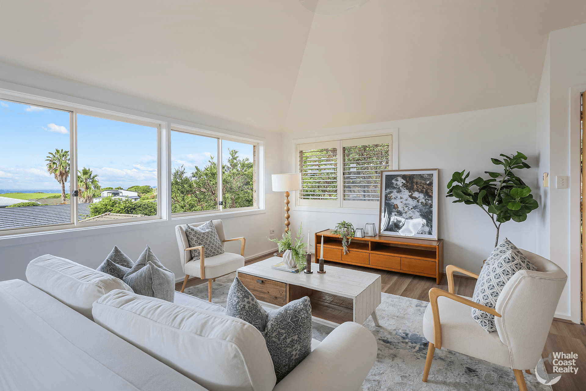 7 Beachview Close, NORTH NAROOMA, NSW 2546