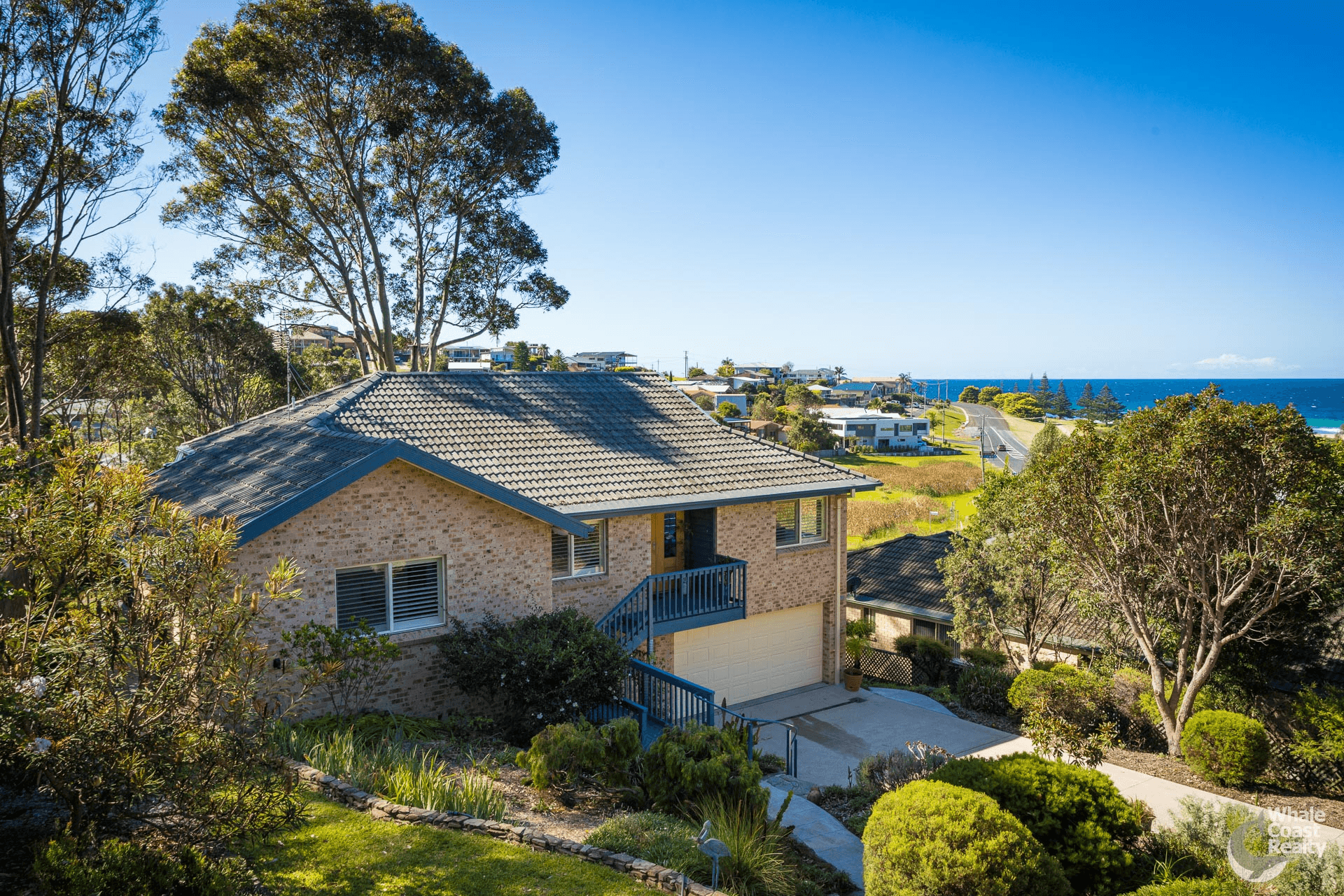 7 Beachview Close, NORTH NAROOMA, NSW 2546