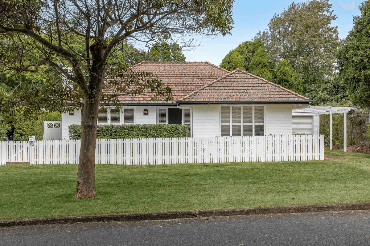 12 Crown Street, Rangeville, QLD 4350