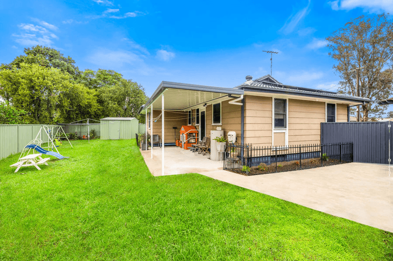 21 Samoa Place, LETHBRIDGE PARK, NSW 2770