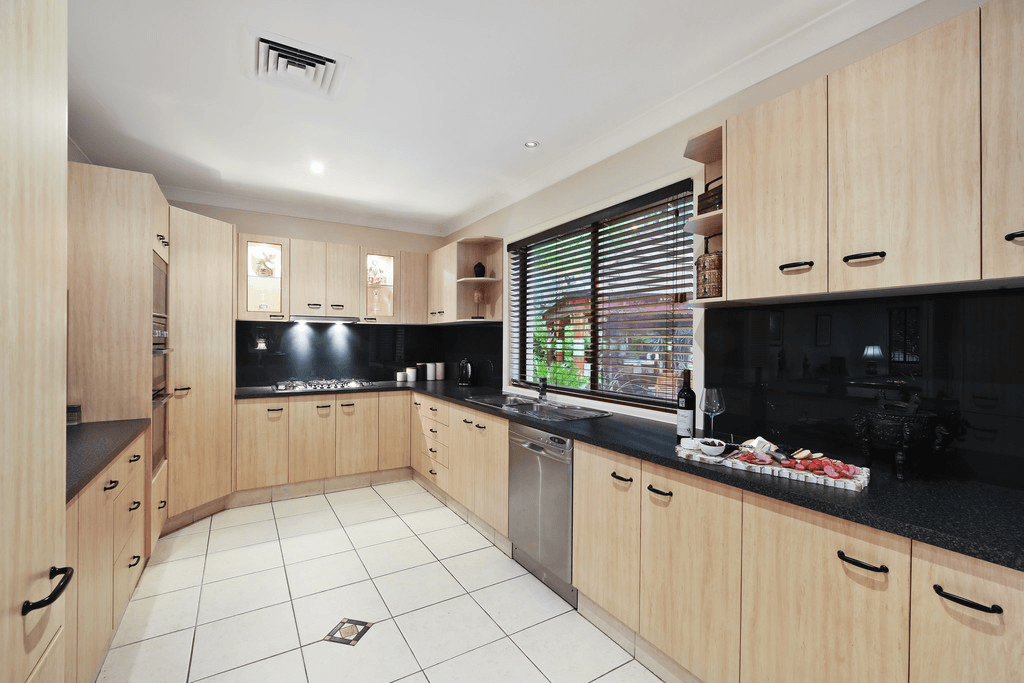 4 Ena Place, UMINA BEACH, NSW 2257