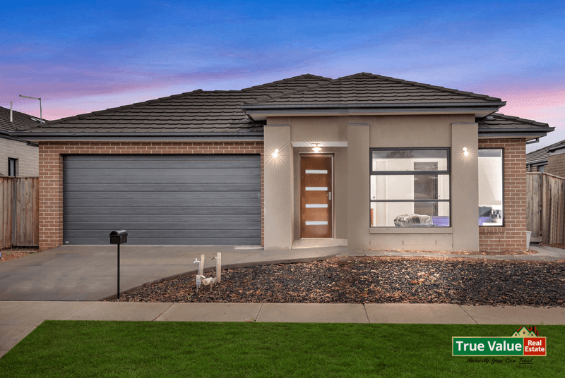 8 Brittle Street, MANOR LAKES, VIC 3024