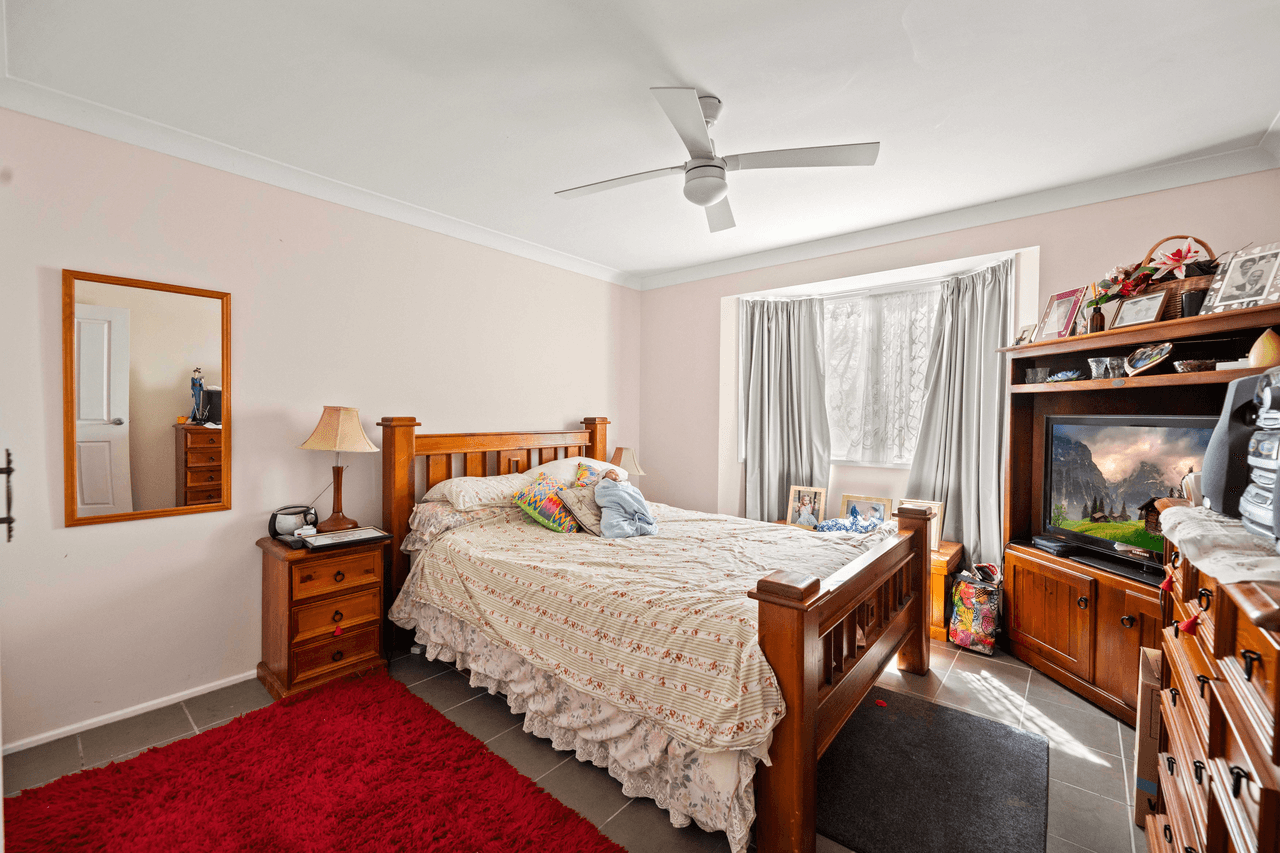 2 Emmanulla Drive, KINGSTHORPE, QLD 4400