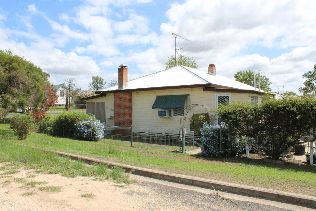 2 Jubilee Street, ASHFORD, NSW 2361