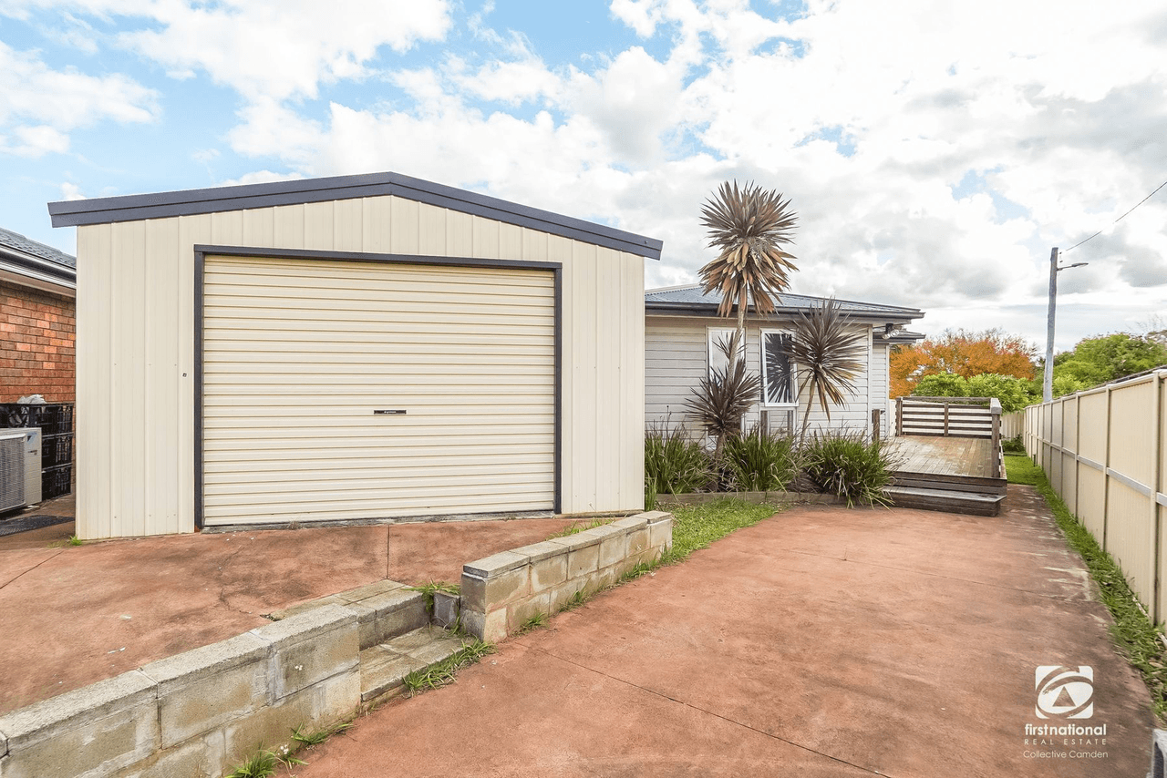 76 Woodland Crescent, NARELLAN, NSW 2567