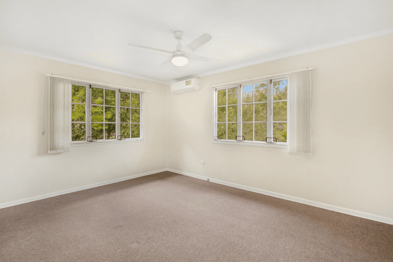 40 Argyle Street, SEVENTEEN MILE ROCKS, QLD 4073