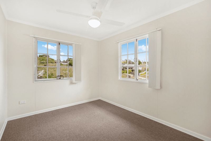 40 Argyle Street, SEVENTEEN MILE ROCKS, QLD 4073