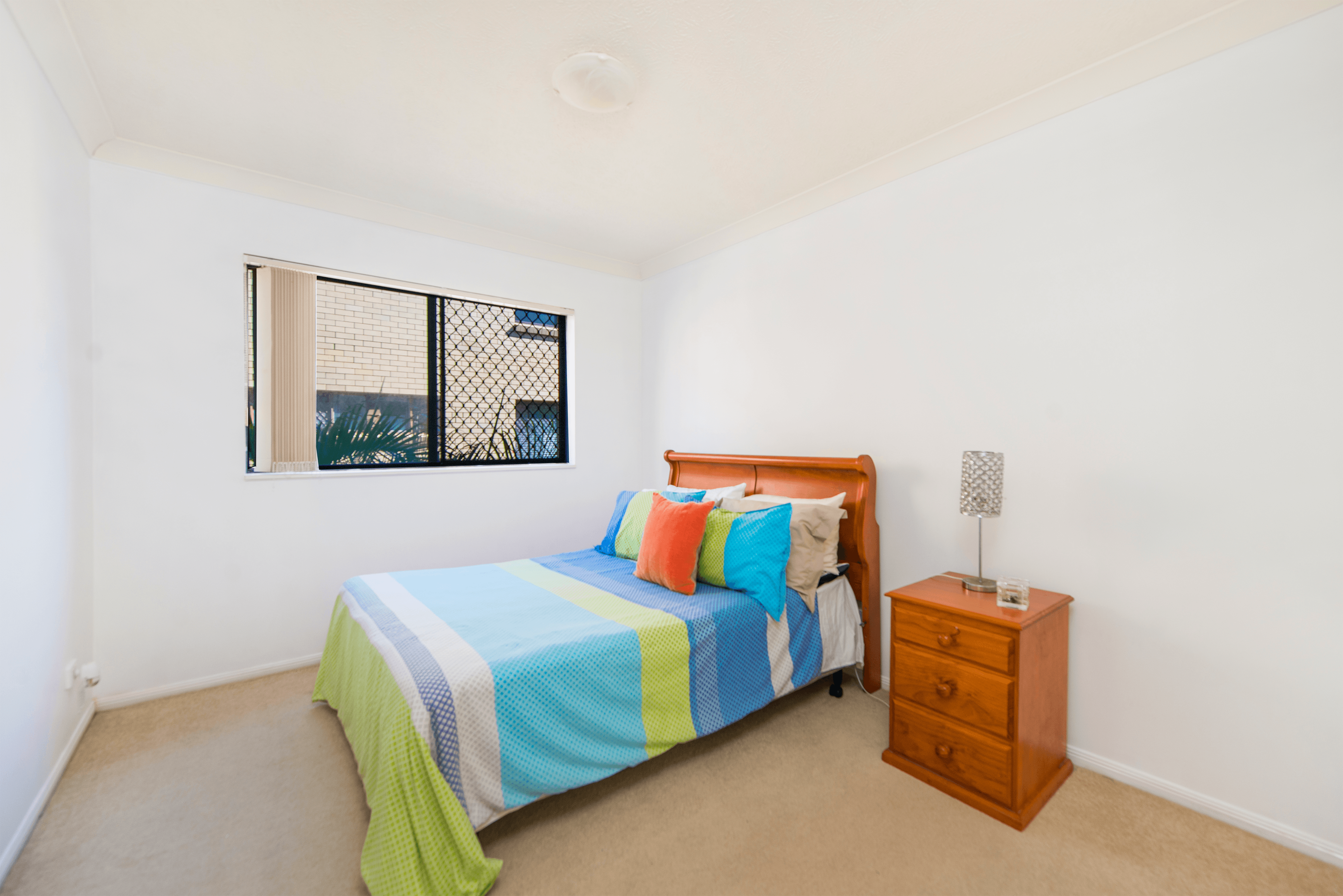 4/15 Britannia Avenue, BROADBEACH, QLD 4218