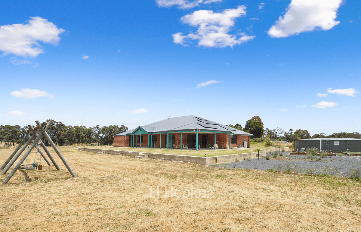 12 Gardiner Road, Cowaramup, WA 6284