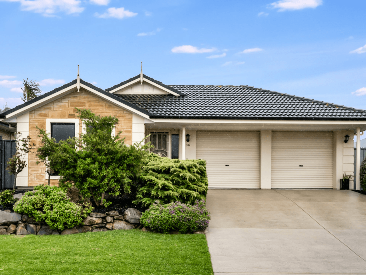 36 Wishart Crescent, ENCOUNTER BAY, SA 5211