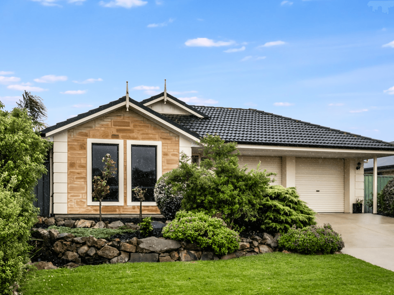 36 Wishart Crescent, ENCOUNTER BAY, SA 5211